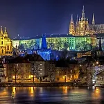 Royal Center Palace