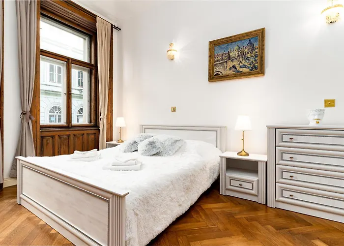 Royal Center Palace * 布拉格