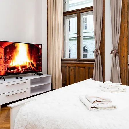 Apartman Royal Center Palace *