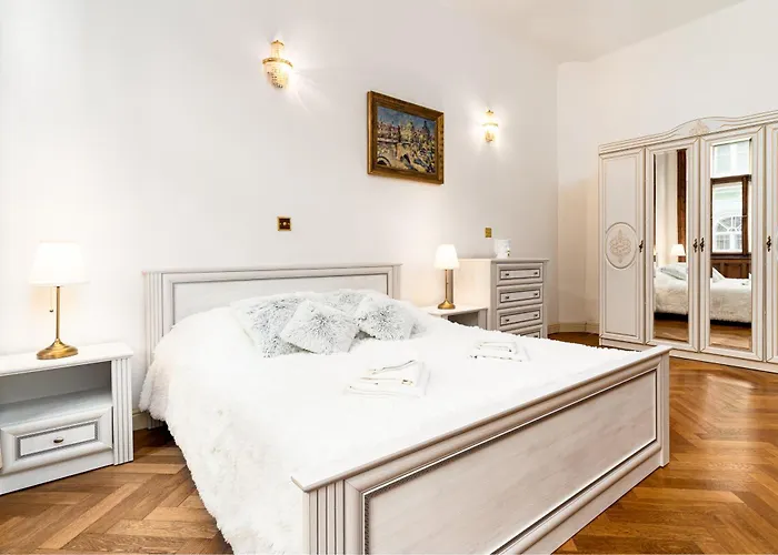 Royal Center Palace Apartman Prága