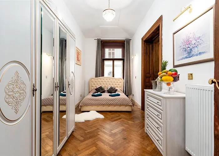 Royal Center Palace Apartman Prága